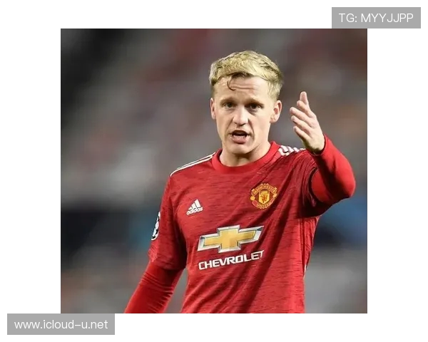 赫罗纳官宣范德贝克脚跟腱手术成功预计缺阵四至五个月